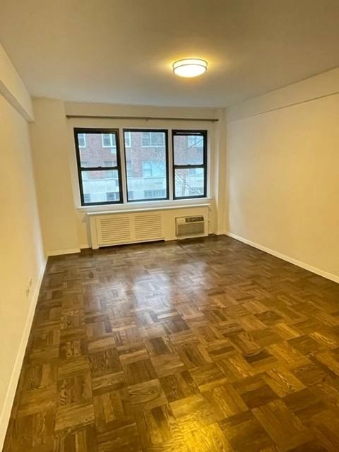 Apartment for rent at 20 Beekman Place #12FF, New York, NY 10022