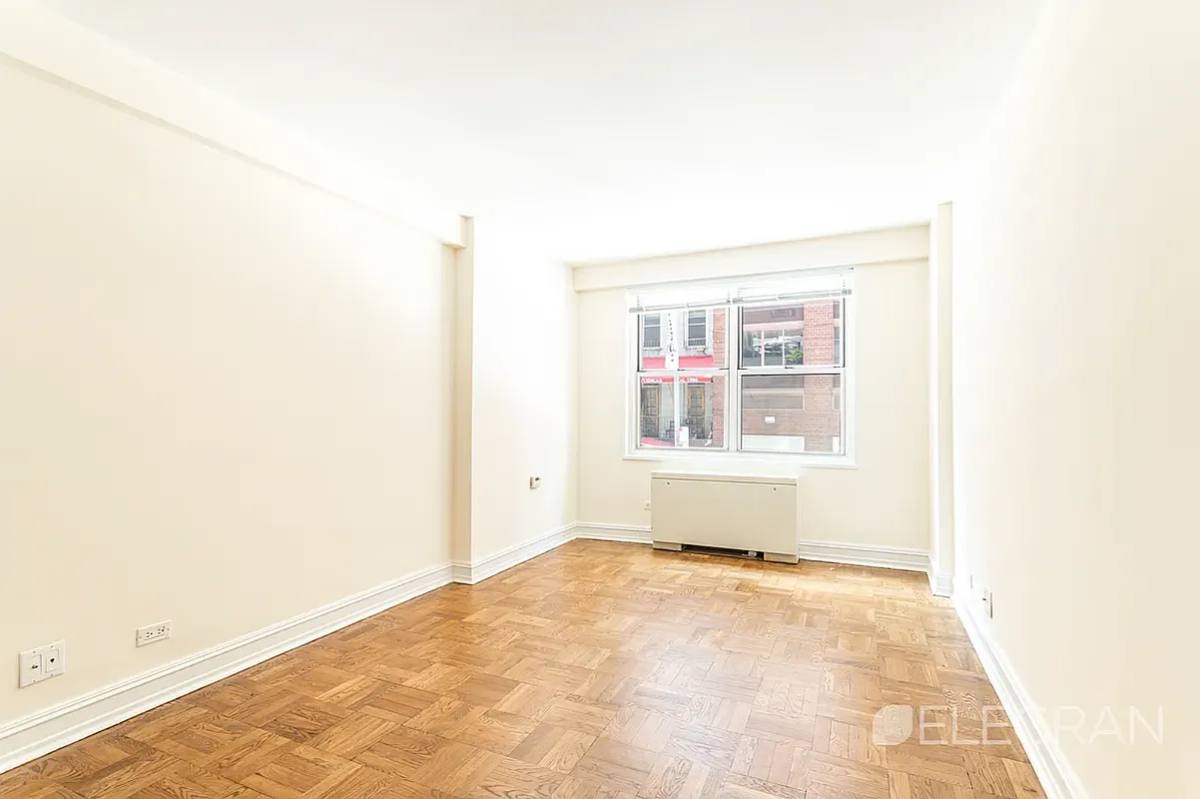 Apartment for rent at 888 8th Ave #7CC, New York, NY 10019