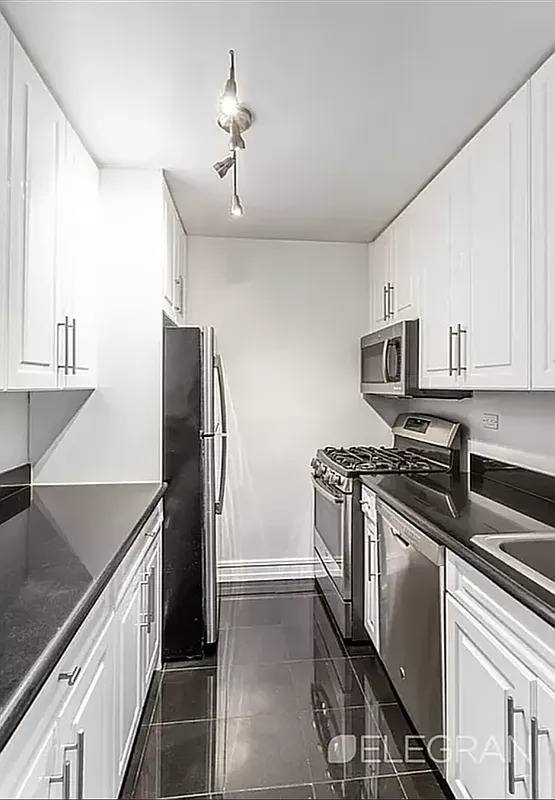 Apartment for rent at 888 8th Ave #7CC, New York, NY 10019