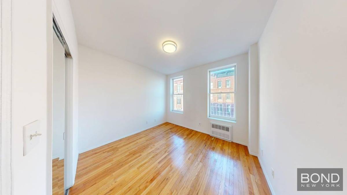 Apartment for rent at 24 King St #14, New York, NY 10014