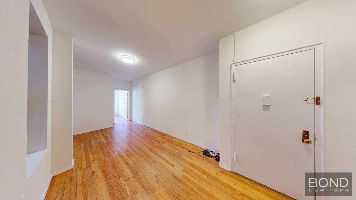 Apartment for rent at 24 King St #14, New York, NY 10014