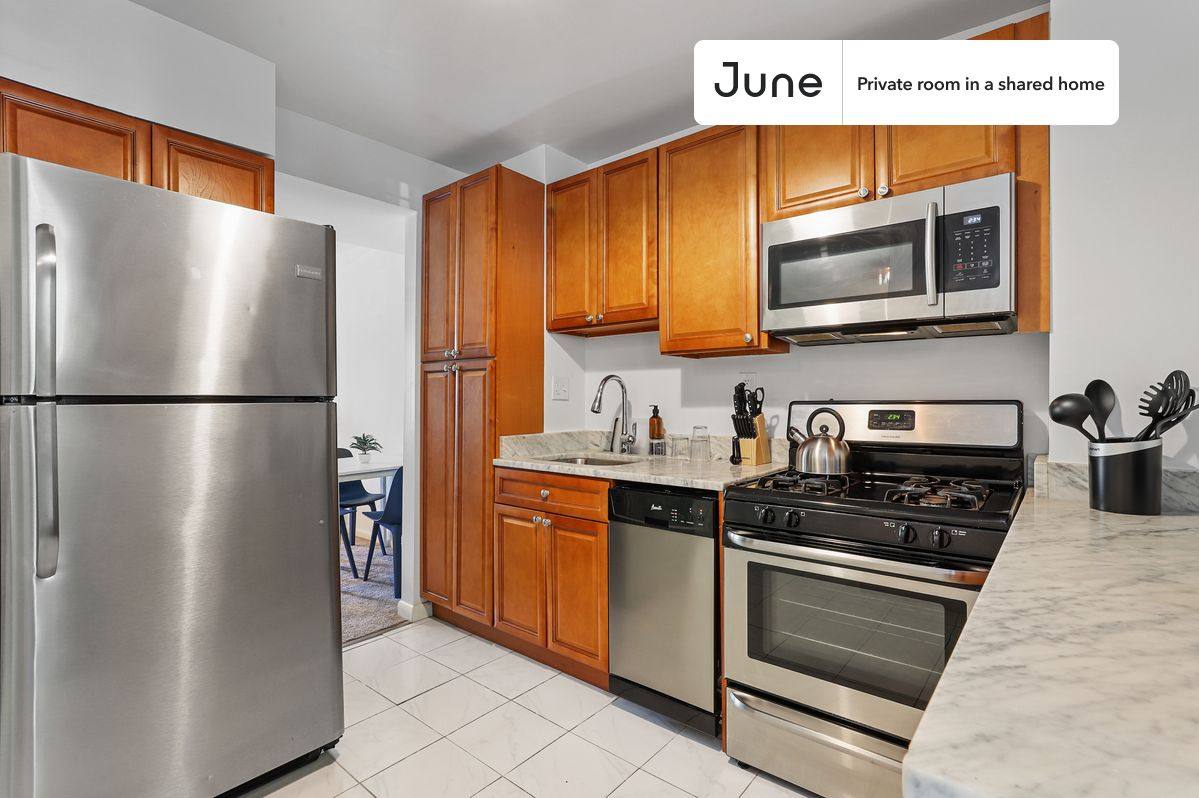 Apartment for rent at 1318 11th St NW #3D, Washington, DC 20001