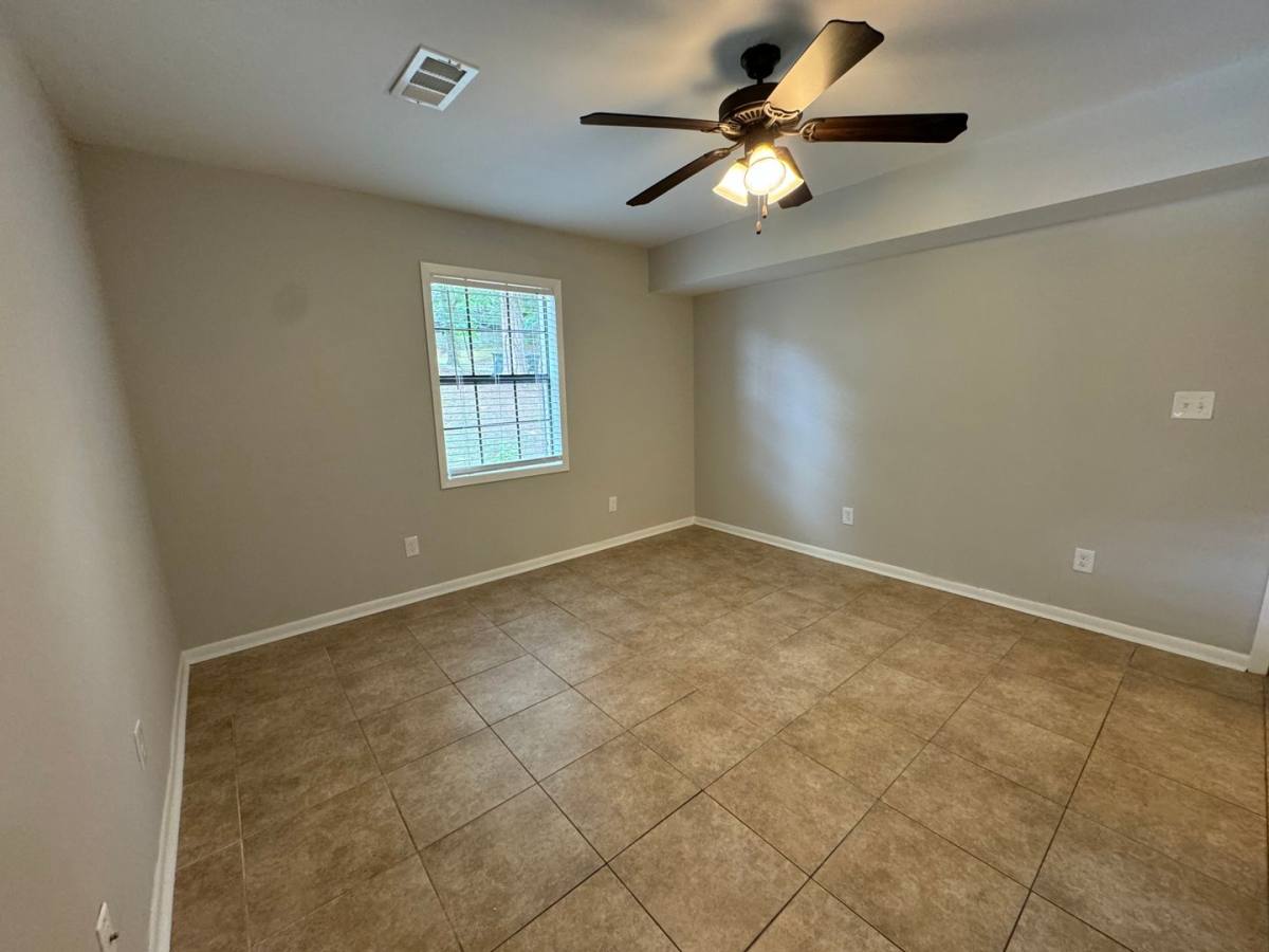 Townhouse for rent at 707 McLarty, Oxford, MS 38655