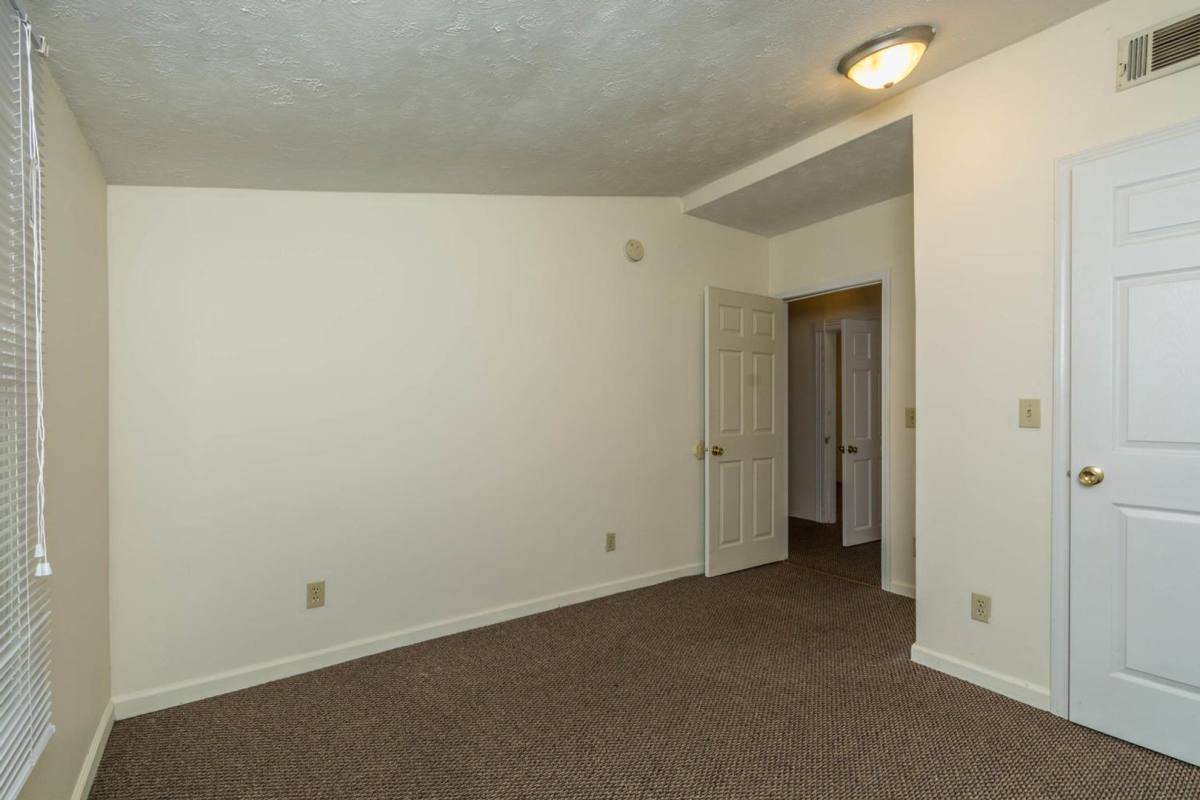 House for rent at 311 E 11th, Bloomington, IN 47408