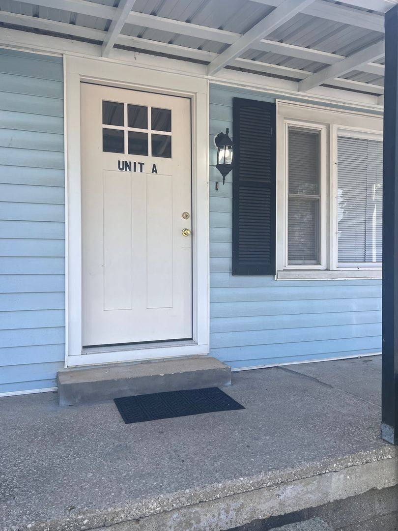 Apartment for rent at 406 E 20th St, Bloomington, IN 47408