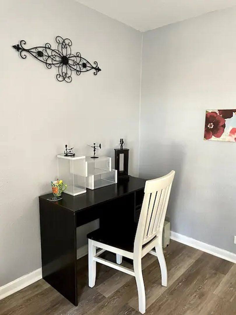 Apartment for rent at 102 Club Dr, San Antonio, TX 78201