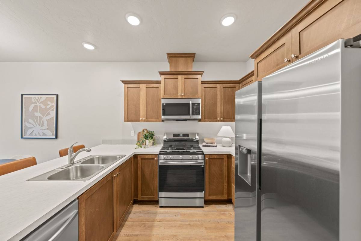 Townhouse for rent at 21181 SE Golden Market Lane, Bend, OR 97702