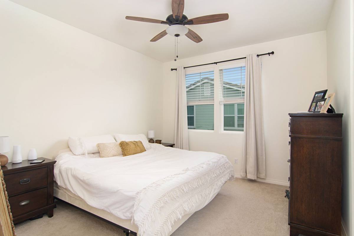 Townhouse for rent at 511 Sandpiper Way, Imperial Beach, CA 91932