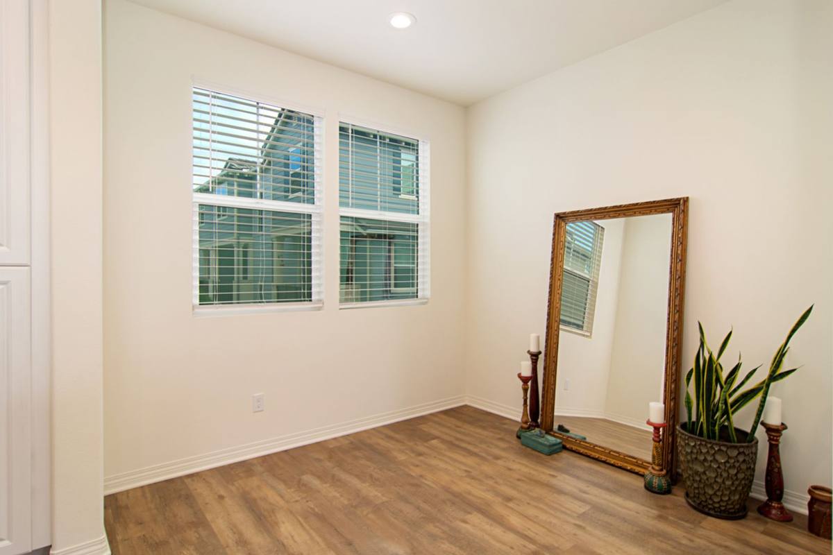 Townhouse for rent at 511 Sandpiper Way, Imperial Beach, CA 91932