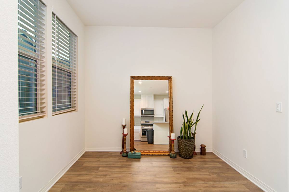 Townhouse for rent at 511 Sandpiper Way, Imperial Beach, CA 91932