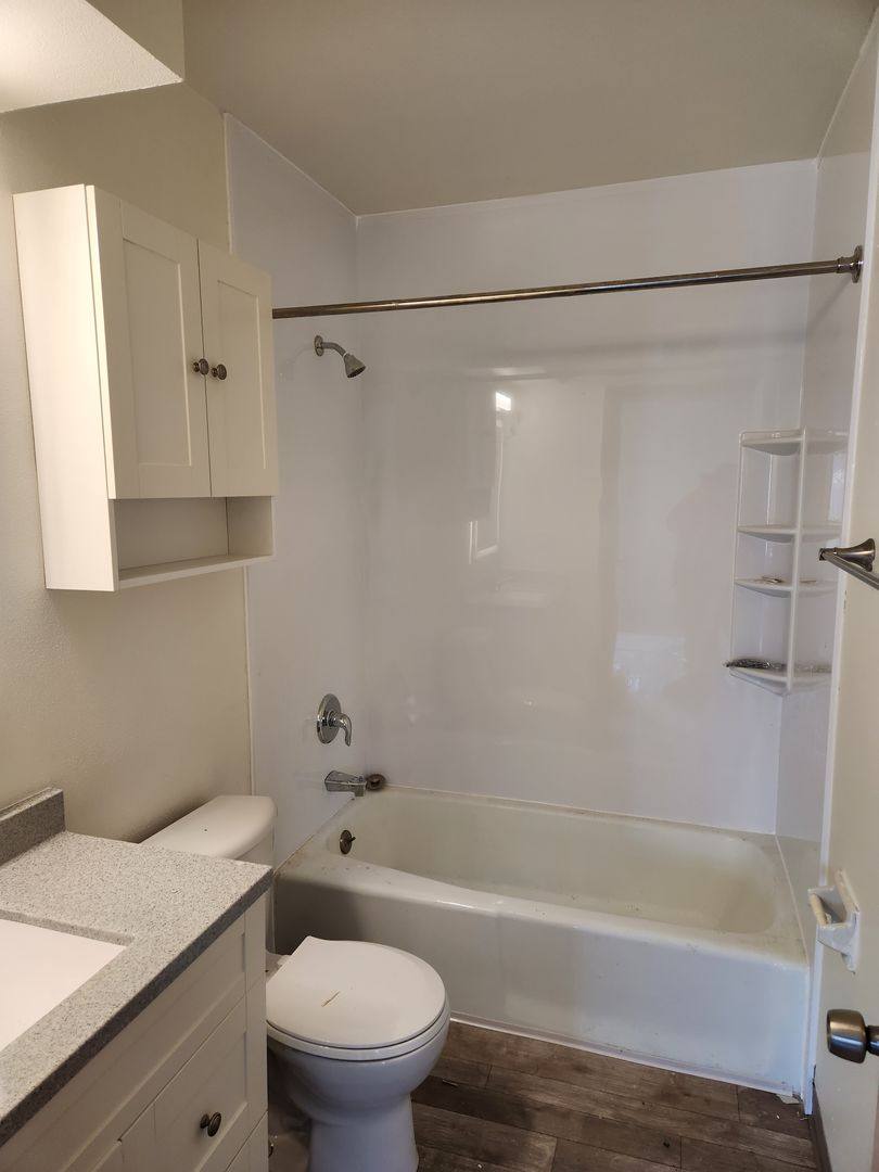 Townhouse for rent at 9804 W Beloit Rd, Milwaukee, WI 53227