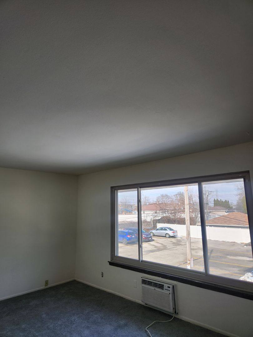 Townhouse for rent at 9804 W Beloit Rd, Milwaukee, WI 53227