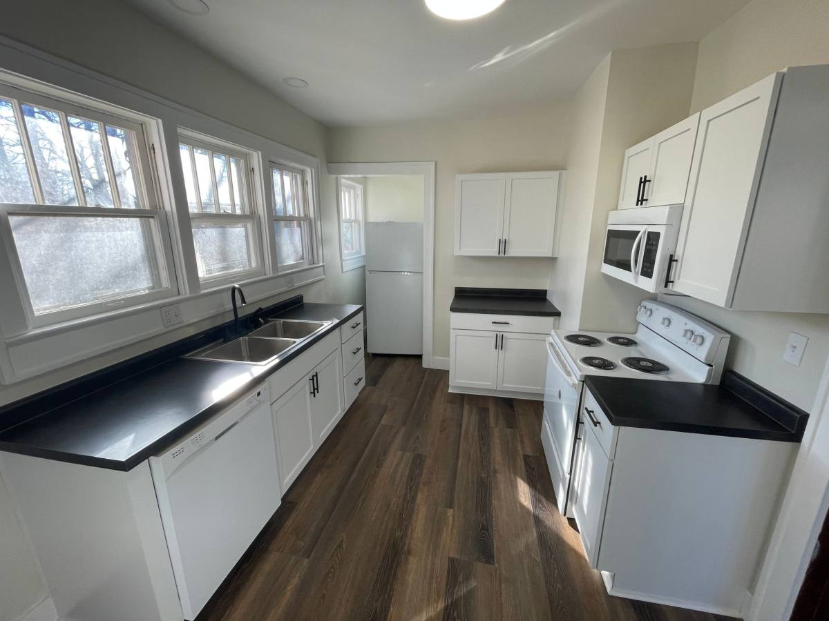 Apartment for rent at 402 E 1st St, Bloomington, IN 47401