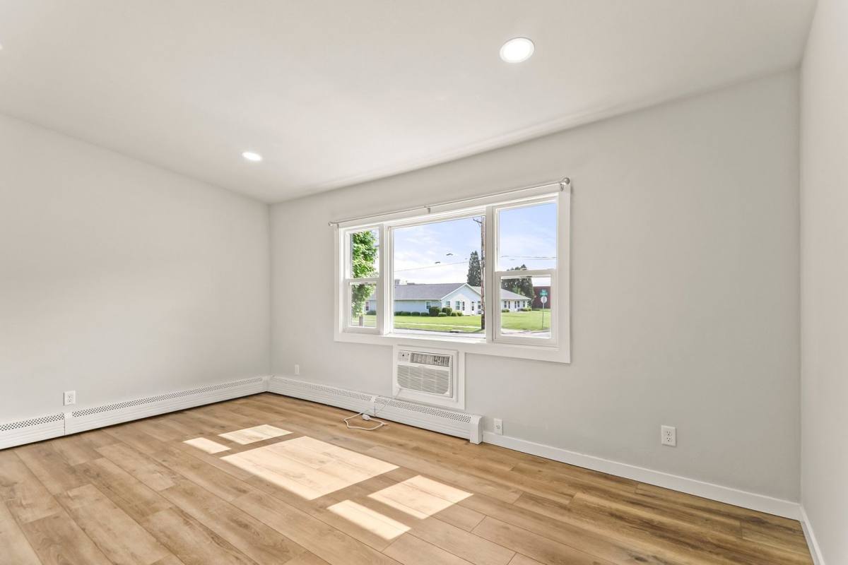 Apartment for rent at 124 - 132 208 224 S Bird St, Sun Prairie, WI 53590