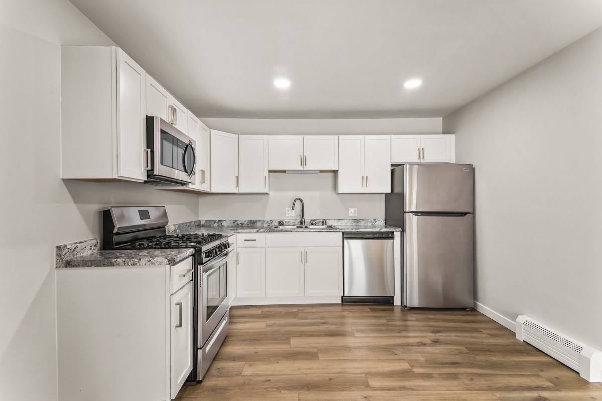 Apartment for rent at 124 - 132 208 224 S Bird St, Sun Prairie, WI 53590