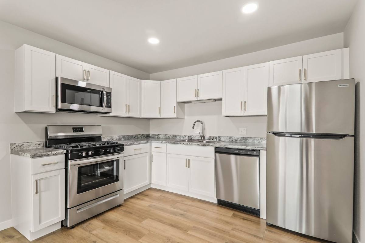 Apartment for rent at 124 - 132 208 224 S Bird St, Sun Prairie, WI 53590