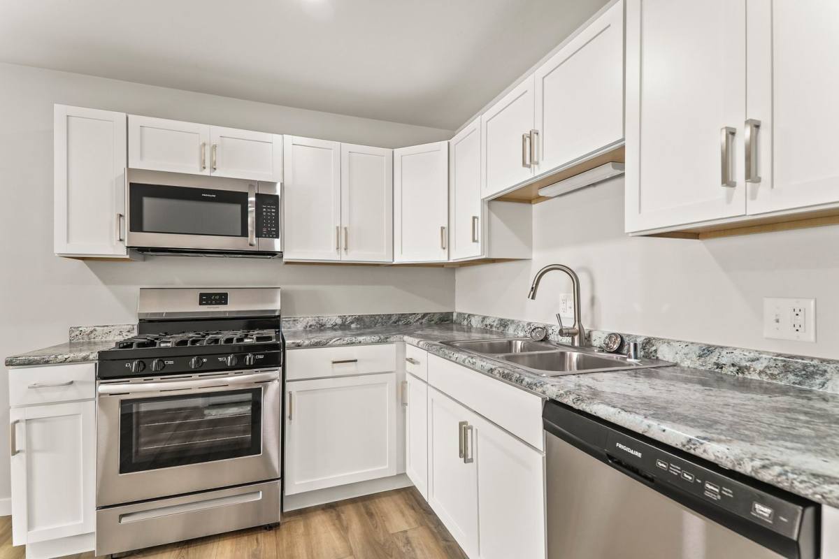 Apartment for rent at 124 - 132 208 224 S Bird St, Sun Prairie, WI 53590