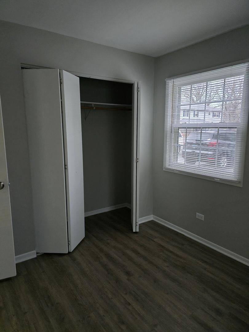 Apartment for rent at 524 & 607 S Main St, Wauconda, IL 60084