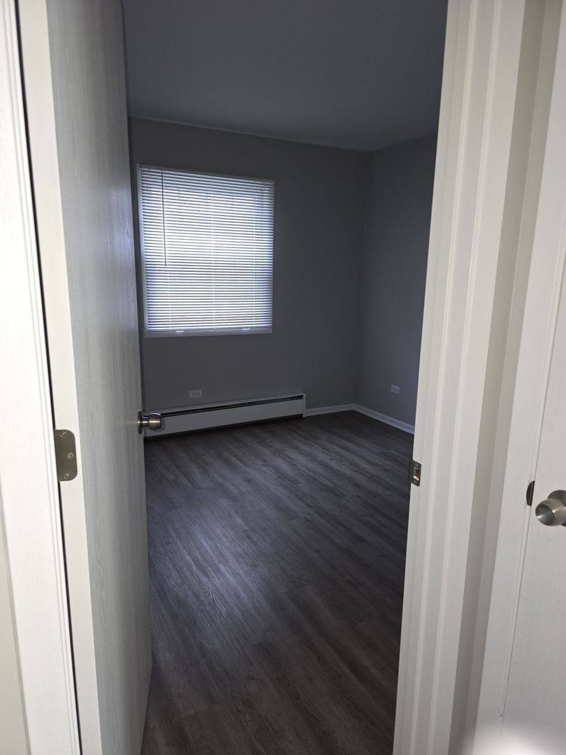 Apartment for rent at 524 & 607 S Main St, Wauconda, IL 60084