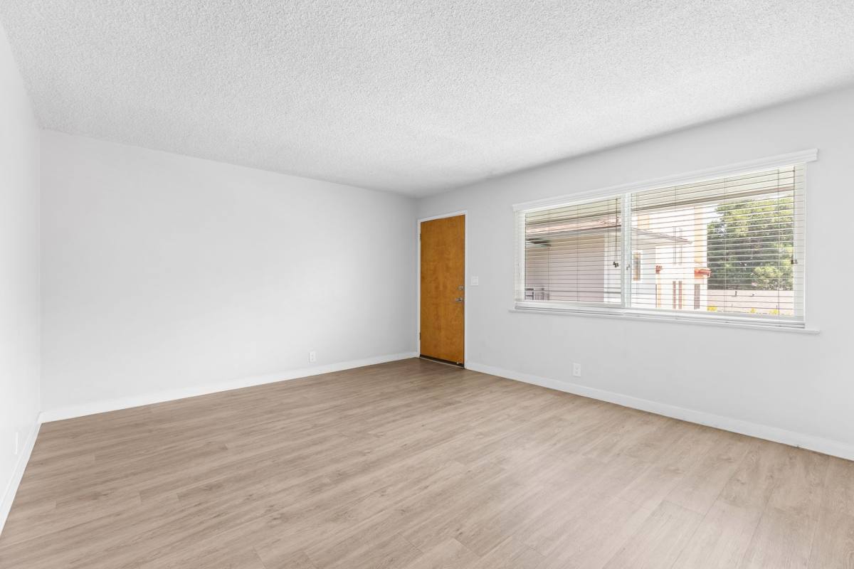 Apartment for rent at 1119 Huntington Dr, South Pasadena, CA 91030