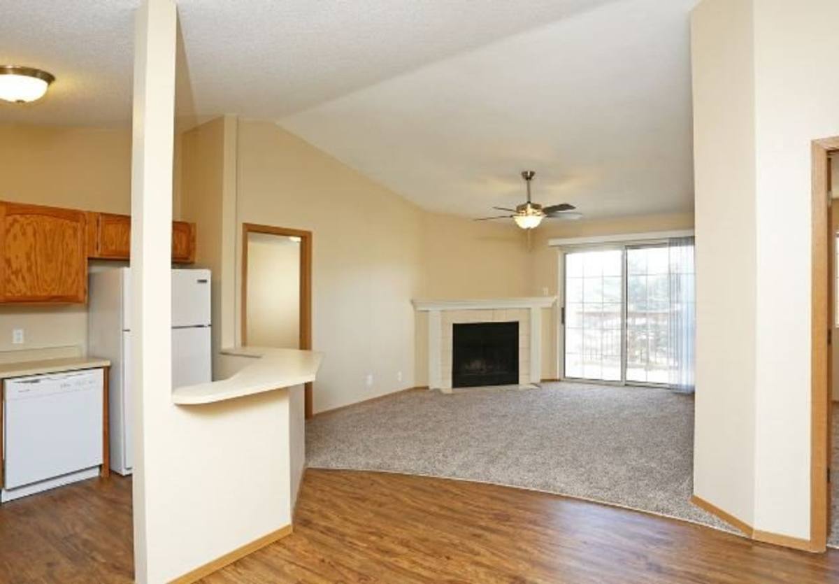 Apartment for rent at 4001 EP True Parkway, West Des Moines, IA 50265