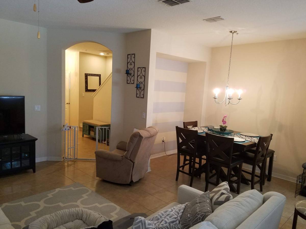 Townhouse for rent at 1394 Grantham Dr, Sarasota, FL 34234