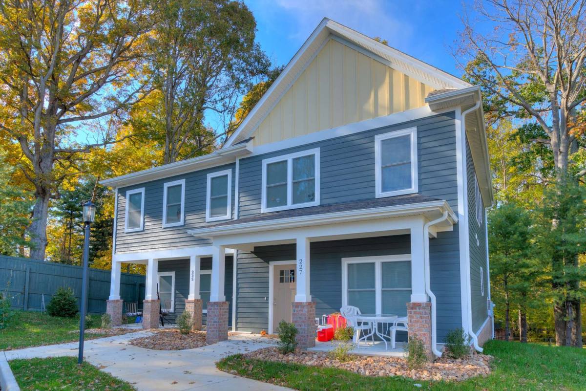 Townhouse for rent at 214 Uptown Trail, Blacksburg, VA 24060