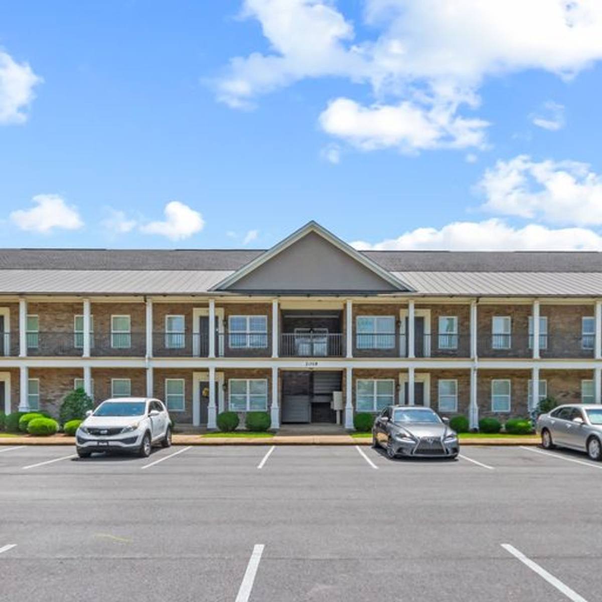 Condo for rent at 2019 Hackberry Lane, Tuscaloosa, AL 35401
