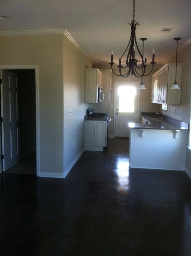 Condo for rent at 2019 Hackberry Lane, Tuscaloosa, AL 35401