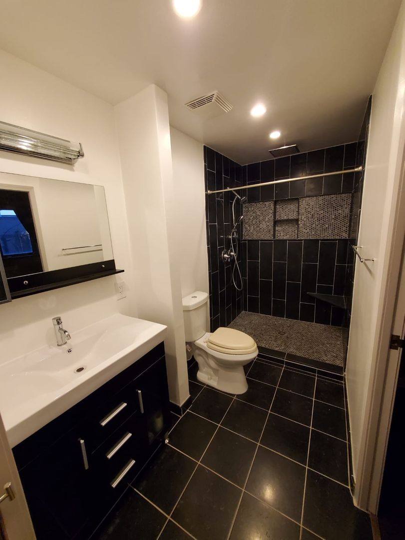 Condo for rent at 4430 W Lake Harriet Parkway #402, Minneapolis, MN 55410