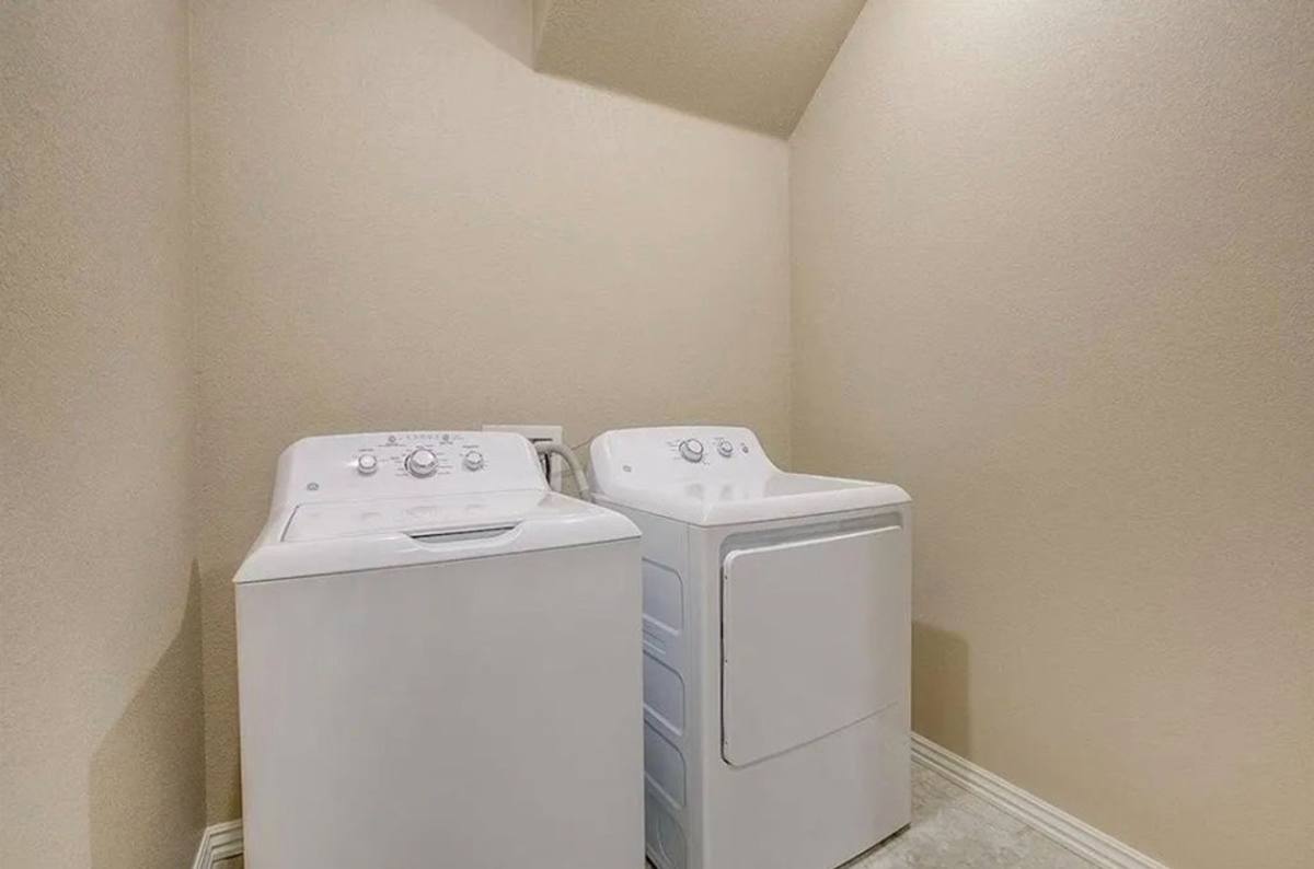 Townhouse for rent at 1596 Leverett Ave, Fayetteville, AR 72703