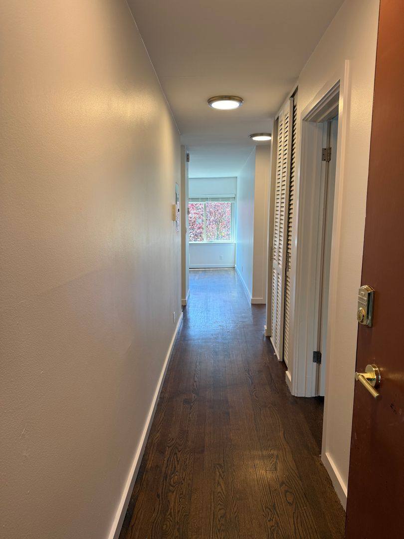 Apartment for rent at 1000 1st Ave W, Seattle, WA 98119