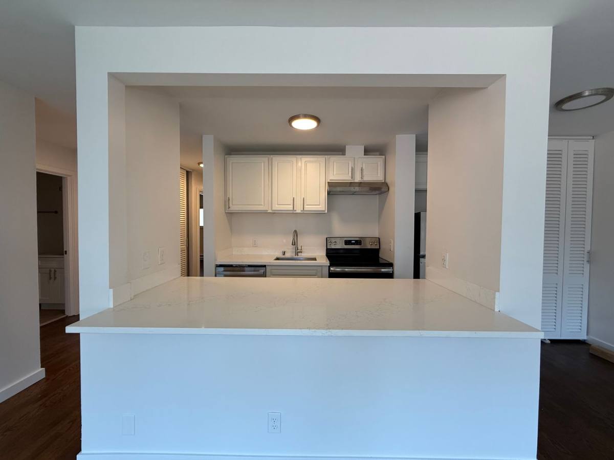 Apartment for rent at 1000 1st Ave W, Seattle, WA 98119