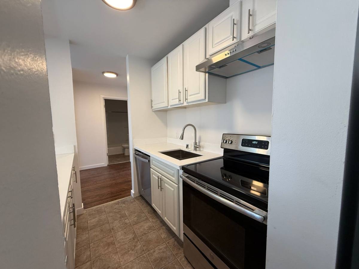 Apartment for rent at 1000 1st Ave W, Seattle, WA 98119