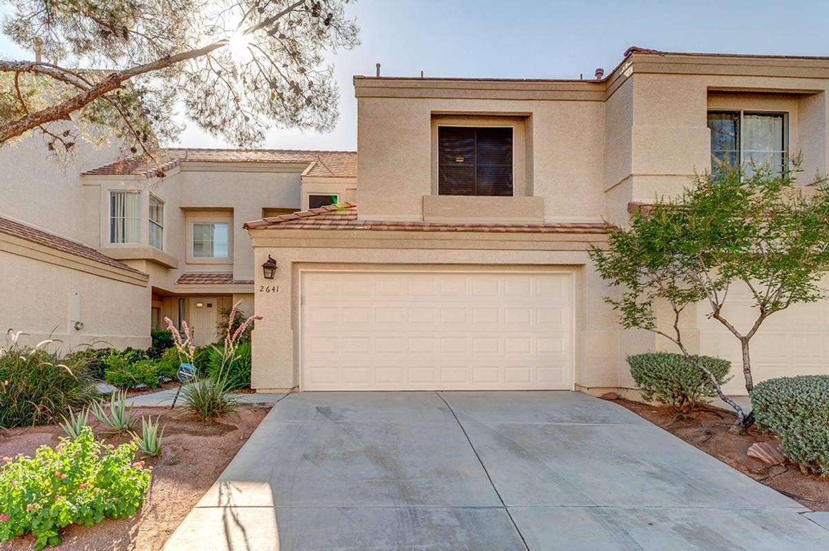 Townhouse for rent at 2641 Golden Sands Dr, Las Vegas, NV 89128