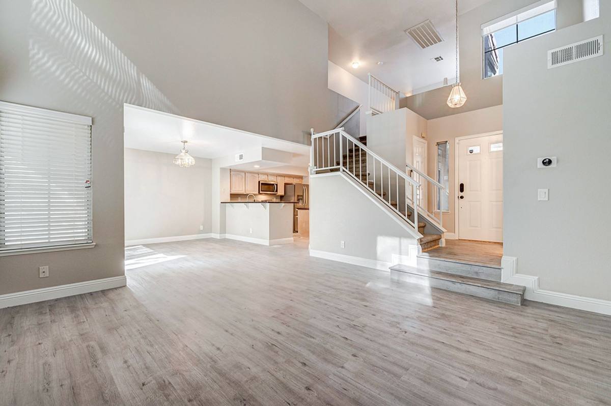 Townhouse for rent at 2641 Golden Sands Dr, Las Vegas, NV 89128
