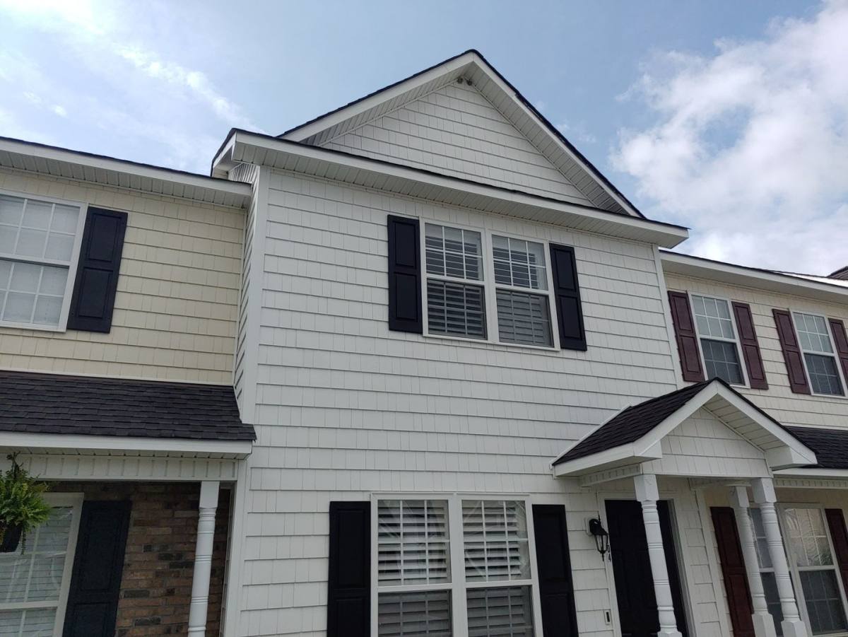 Townhouse for rent at 704 Streamwood Dr, Jacksonville, NC 28546