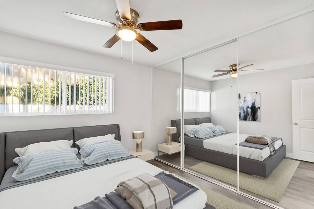 Apartment for rent at 11441 216th St, Lakewood, CA 90715