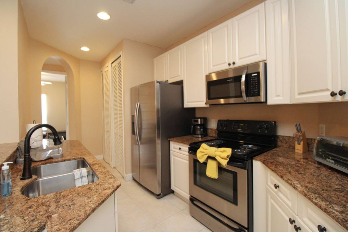 Condo for rent at 1360 Sweetwater Cove, Naples, FL 34110