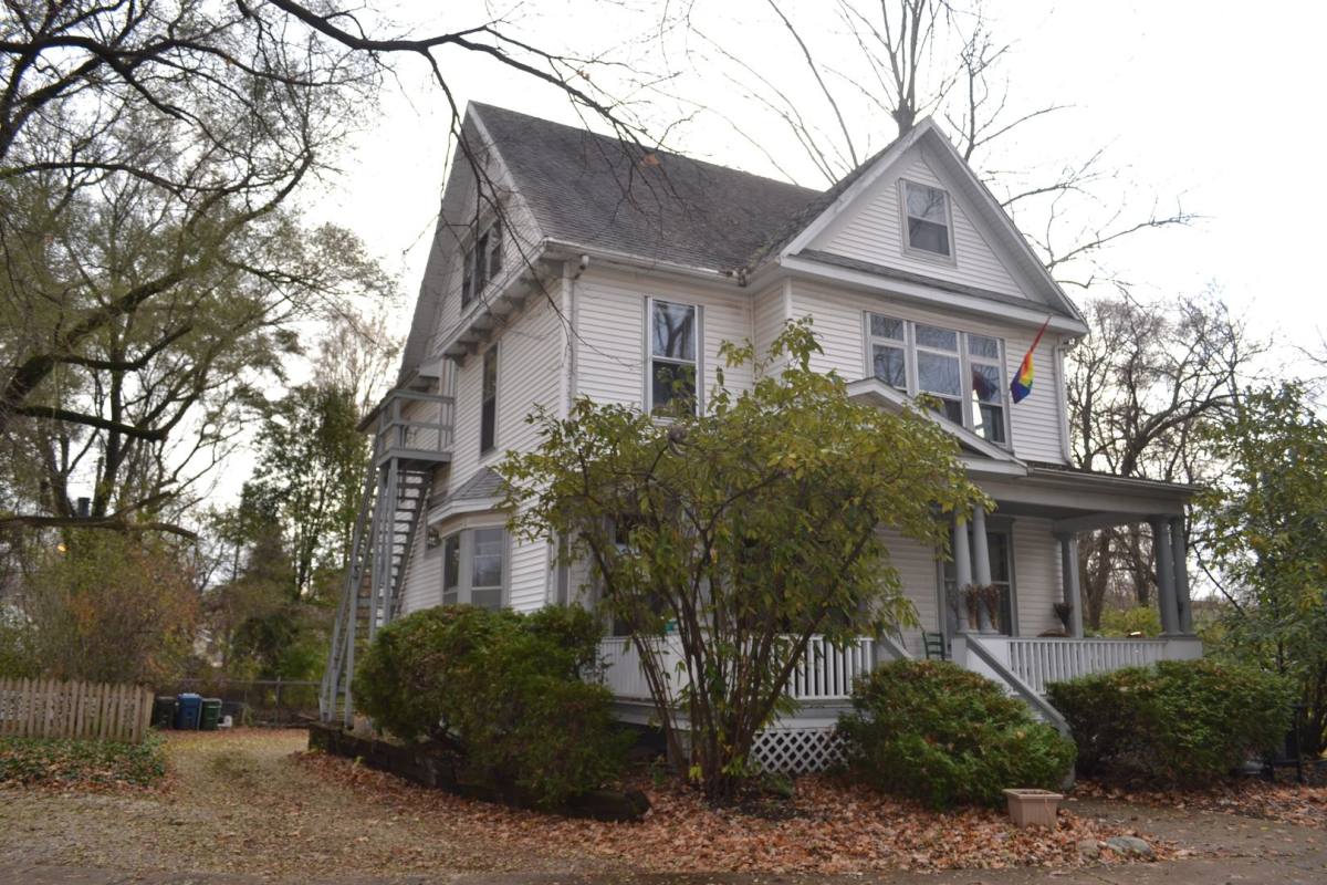 Apartment for rent at 413 W Main St, Urbana, IL 61801