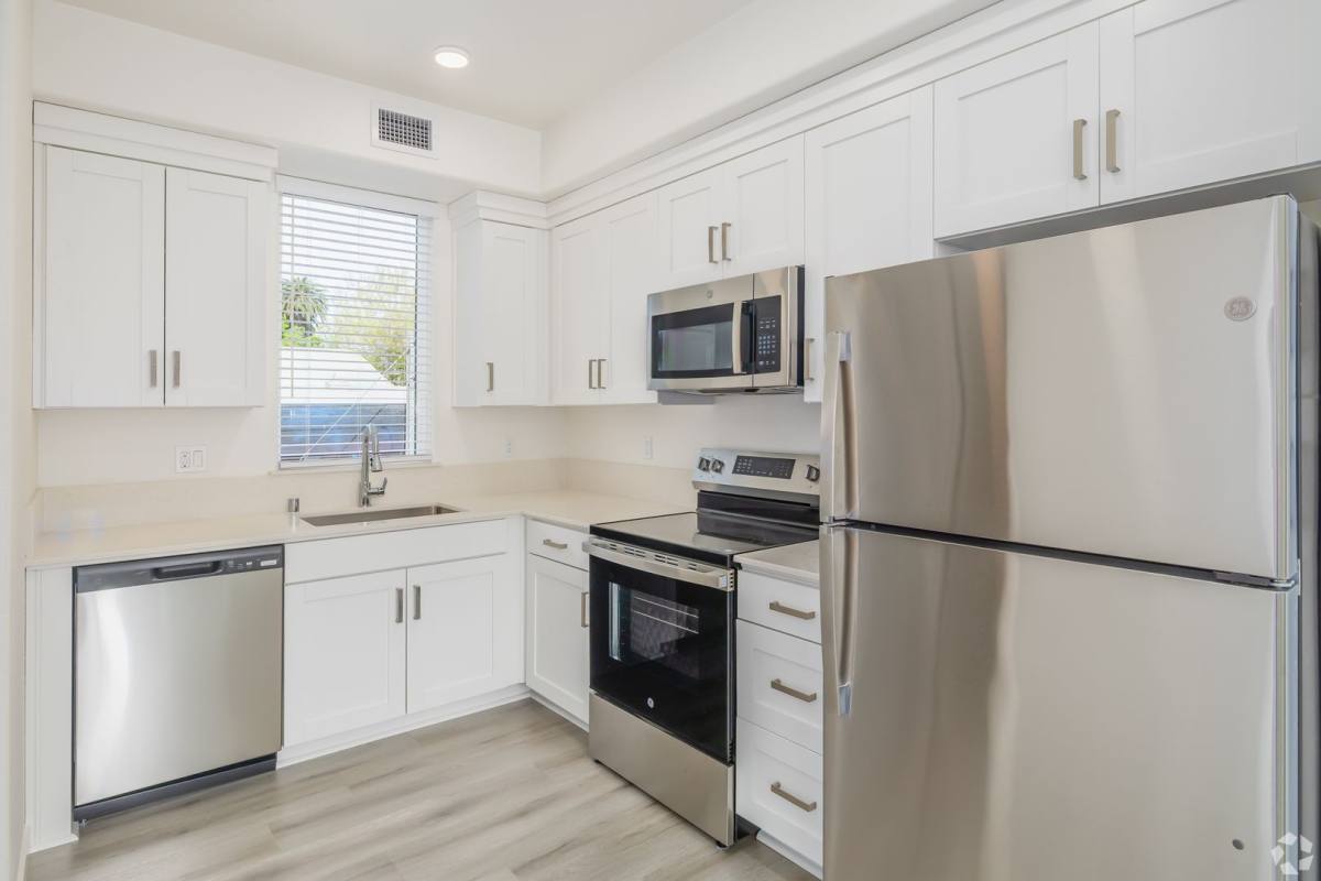 Apartment for rent at 2010-2011 Slamson Lane, Sacramento, CA 95818