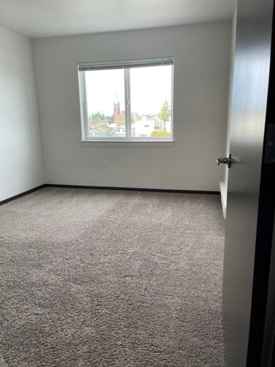 Apartment for rent at 5237 University Way NE, Seattle, WA 98105