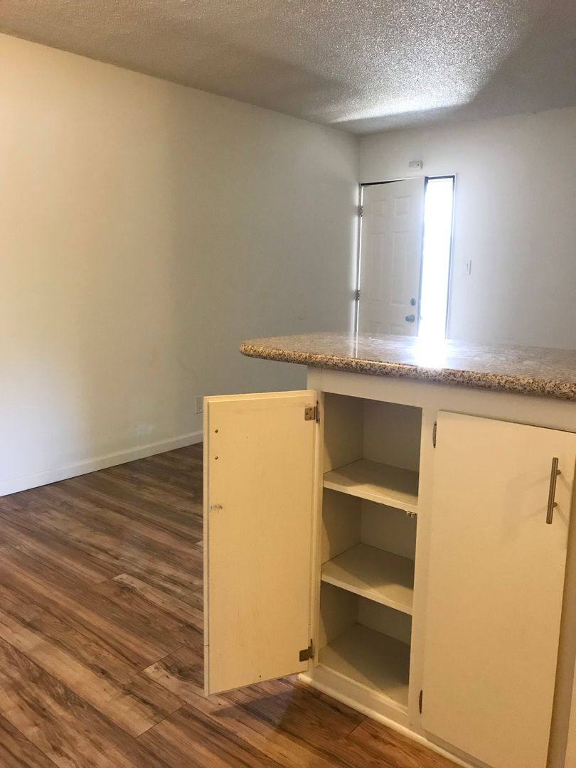 Apartment for rent at 2419 Rockefeller Lane, Redondo Beach, CA 90278