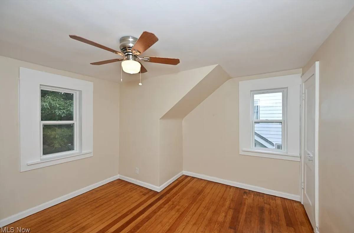 House for rent at 1088 Lexington Ave, Akron, OH 44310