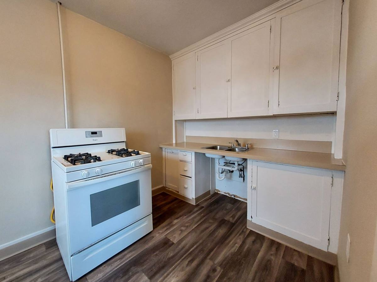 Apartment for rent at 2601 6th Ave, Tacoma, WA 98406