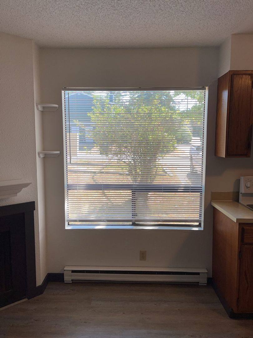 Apartment for rent at 936 24th St, Bellingham, WA 98225