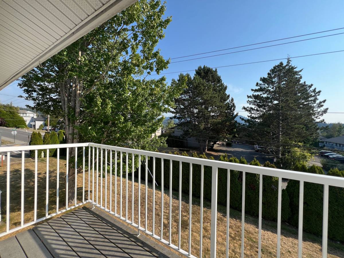 Apartment for rent at 936 24th St, Bellingham, WA 98225