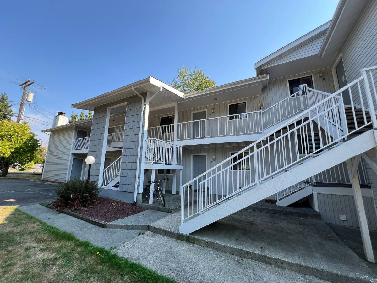 Apartment for rent at 936 24th St, Bellingham, WA 98225