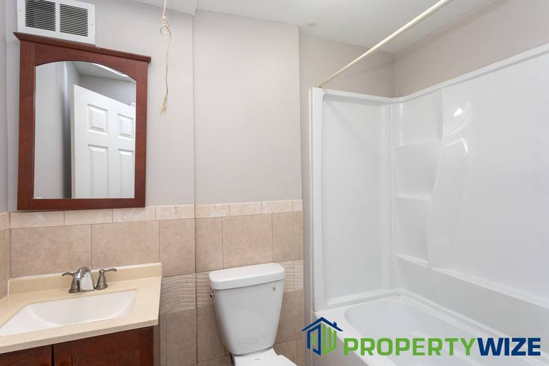 Townhouse for rent at 2608 McElderry St, Baltimore, MD 21205