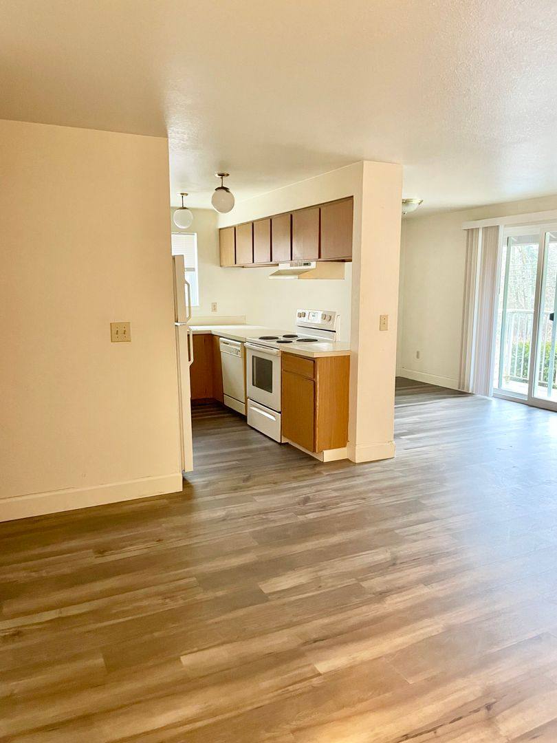 Apartment for rent at 1060 York St, Bellingham, WA 98229